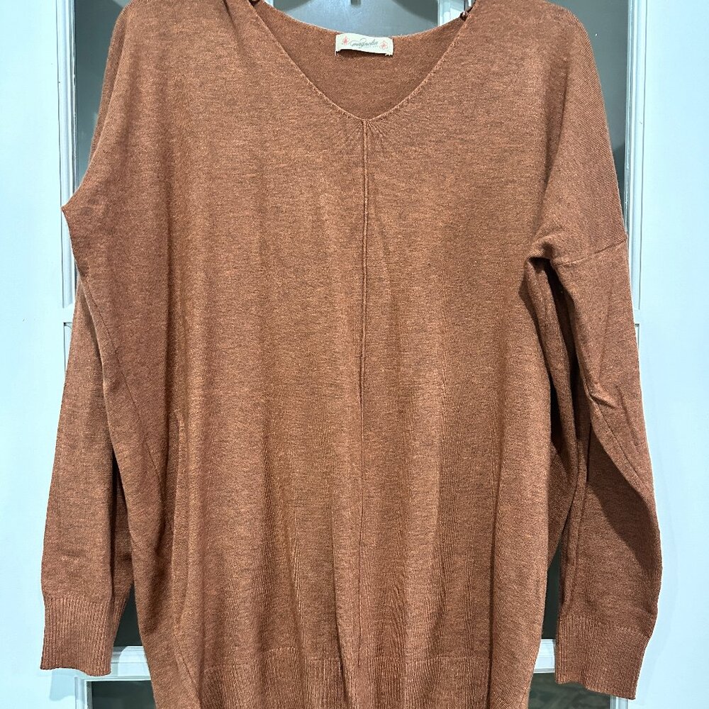 Magnolia Boutique Lightweight Sweater Rust Color SzM